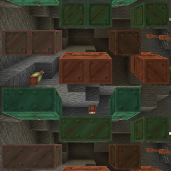 Copper chests' bottom. Mojang, why?