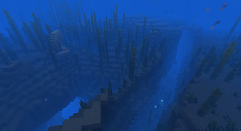 Ocean ruin warm