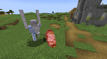 Cursed Iron Golem VS Iron Golem