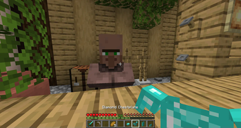 Diamond Chestplate in hand