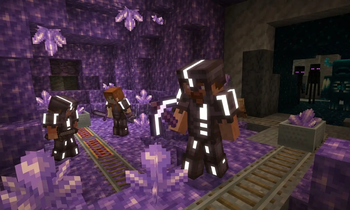 Shining Netherite pvp texture pack — screenshot 5