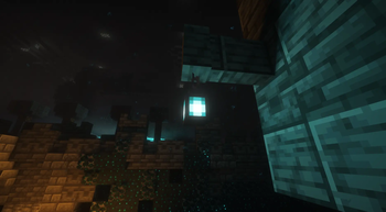 Dust in sculk biome
