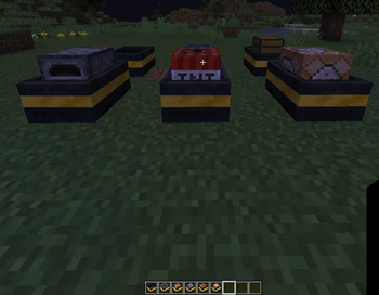 Minecarts and their items.