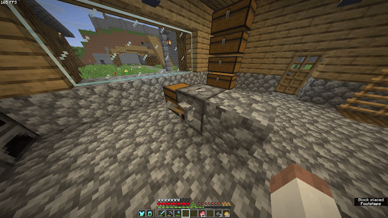 Destroyer block with chest