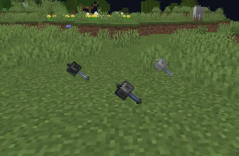 Black and White maces — screenshot 1