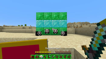 Creeper Heads And Blocks of Diamond/Emerald