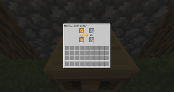 Honey Extractor working
