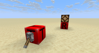 Redstone Transmitter and Receiver - On