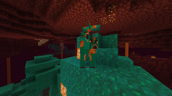 IM STUCK IN A TREEEE