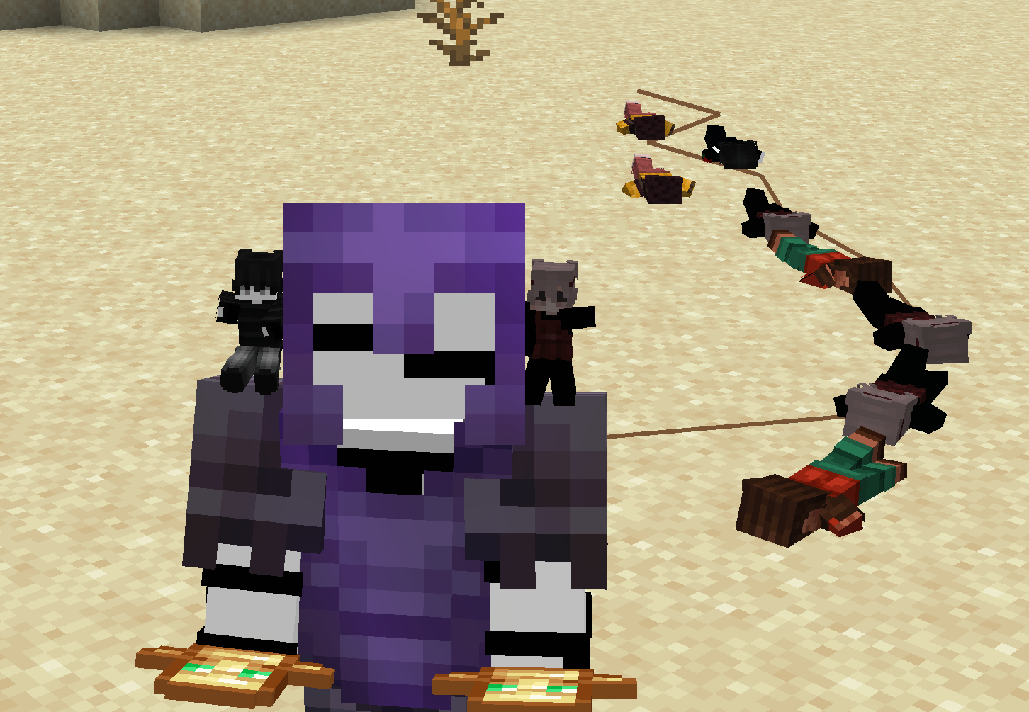 Shoulder dolls and train effect
