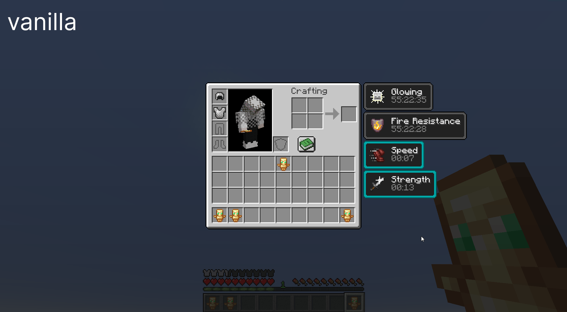 vanilla vs with resource pack in inventory