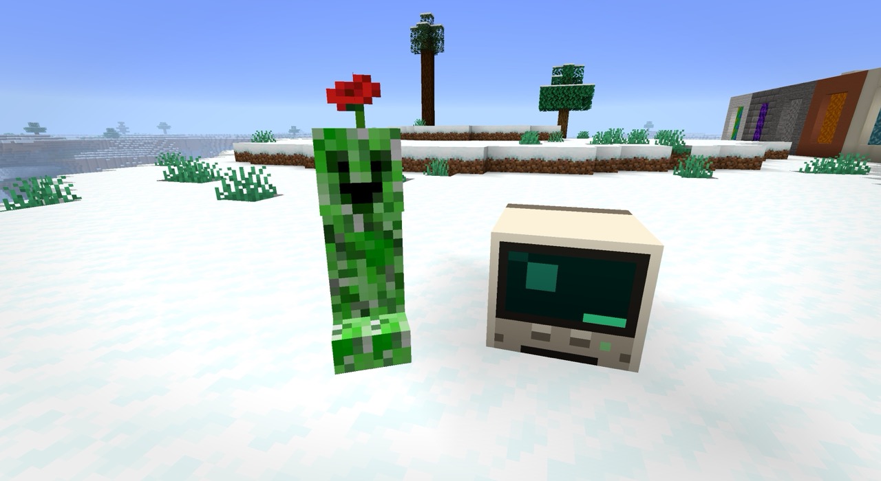 happy crepper with computer