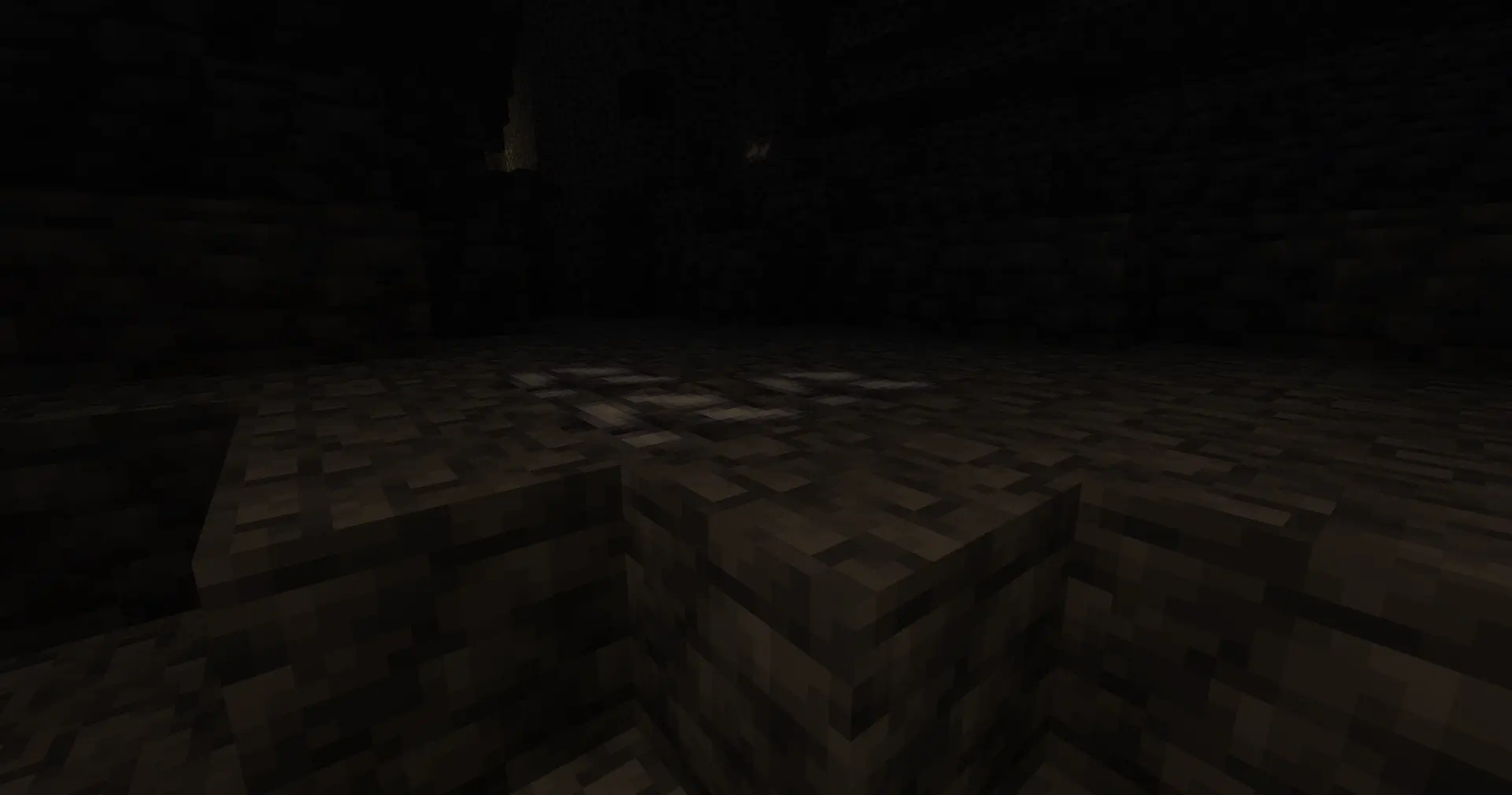 Screenshot of Glimmerstone ore in a cave
