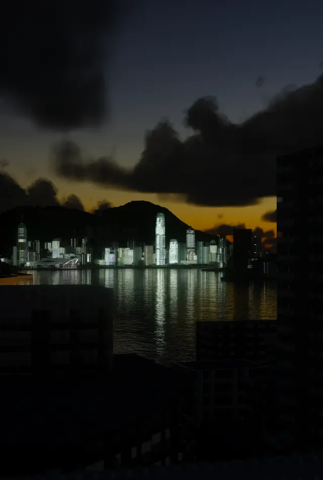 Picture of the XCP from the Waterside of Kwun Tong