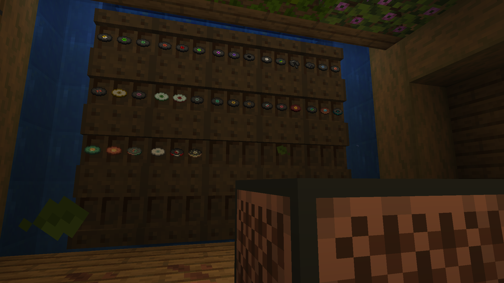 Every music disc avaliable in 1.0
