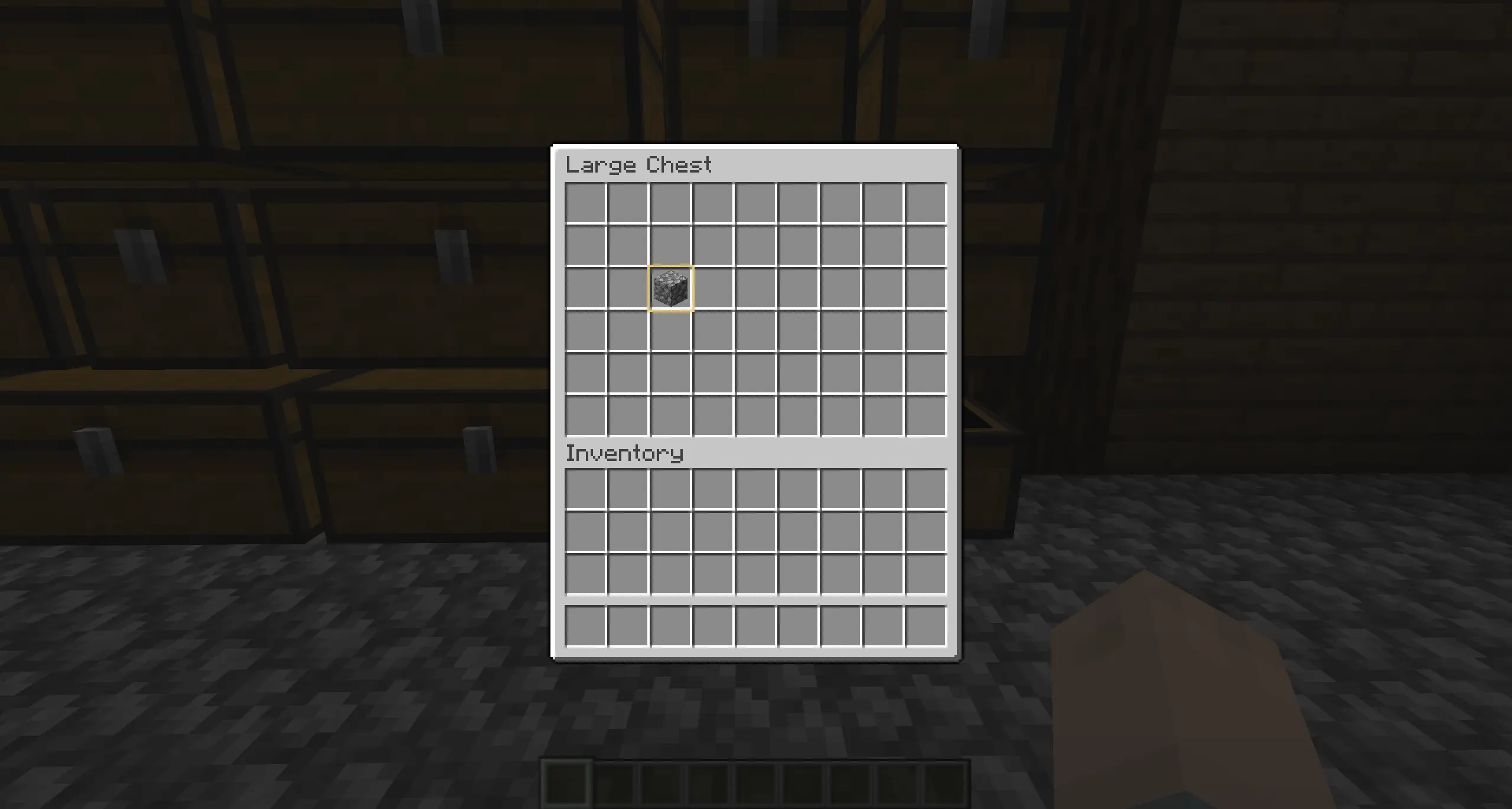 Opened chest with the tracked item's slot highlighted