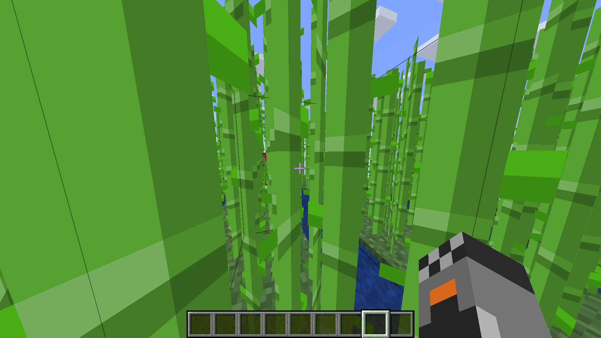 There's a creeper in the sugar cane(with the texture pack).