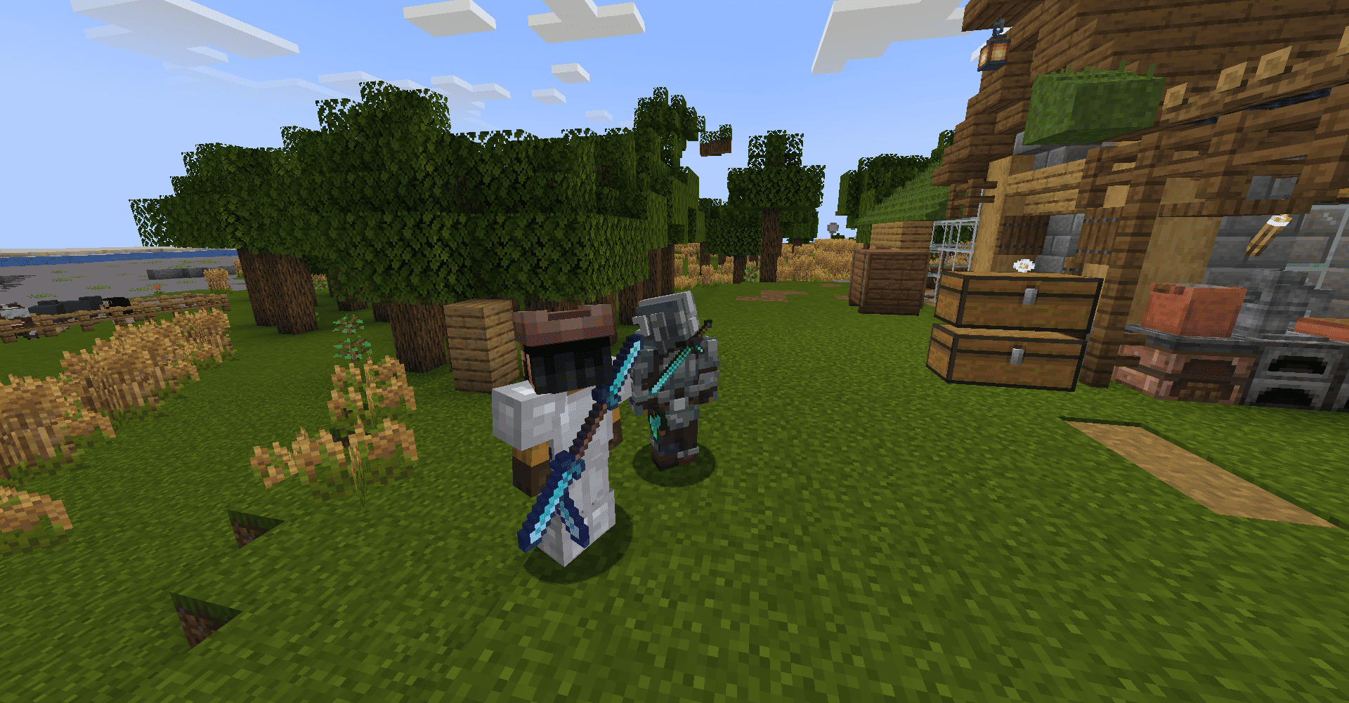 Items equipped in Back Slots and Belt Slots are fully visible and synchronized between players.