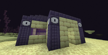Dark Purpur House