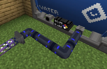 Connection with fluid duct via import fluid bus