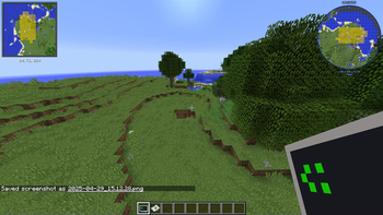 Both minimaps display together