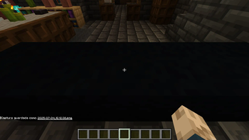 "Crosshair small, HUD big" Installed.