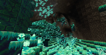 Glowroot Cave (5)