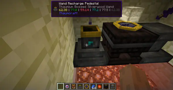 Thaumcraft: Recharge Pedestal